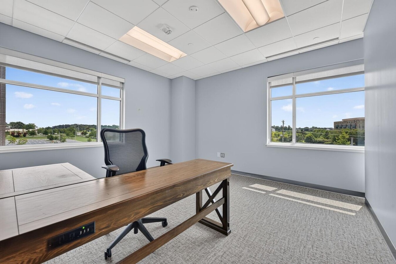 24430 Stone Springs Blvd, Dulles Town Center, VA 20166 - Unit 375 - - Interior Photo - Image 2 of 14