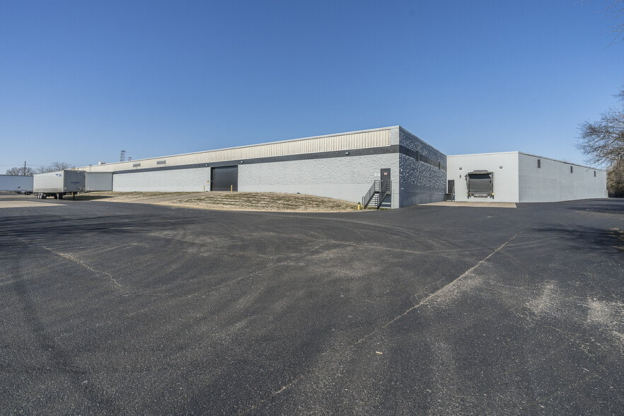 344 Maple, Gallatin, TN à louer - Photo du bâtiment - Image 3 de 9