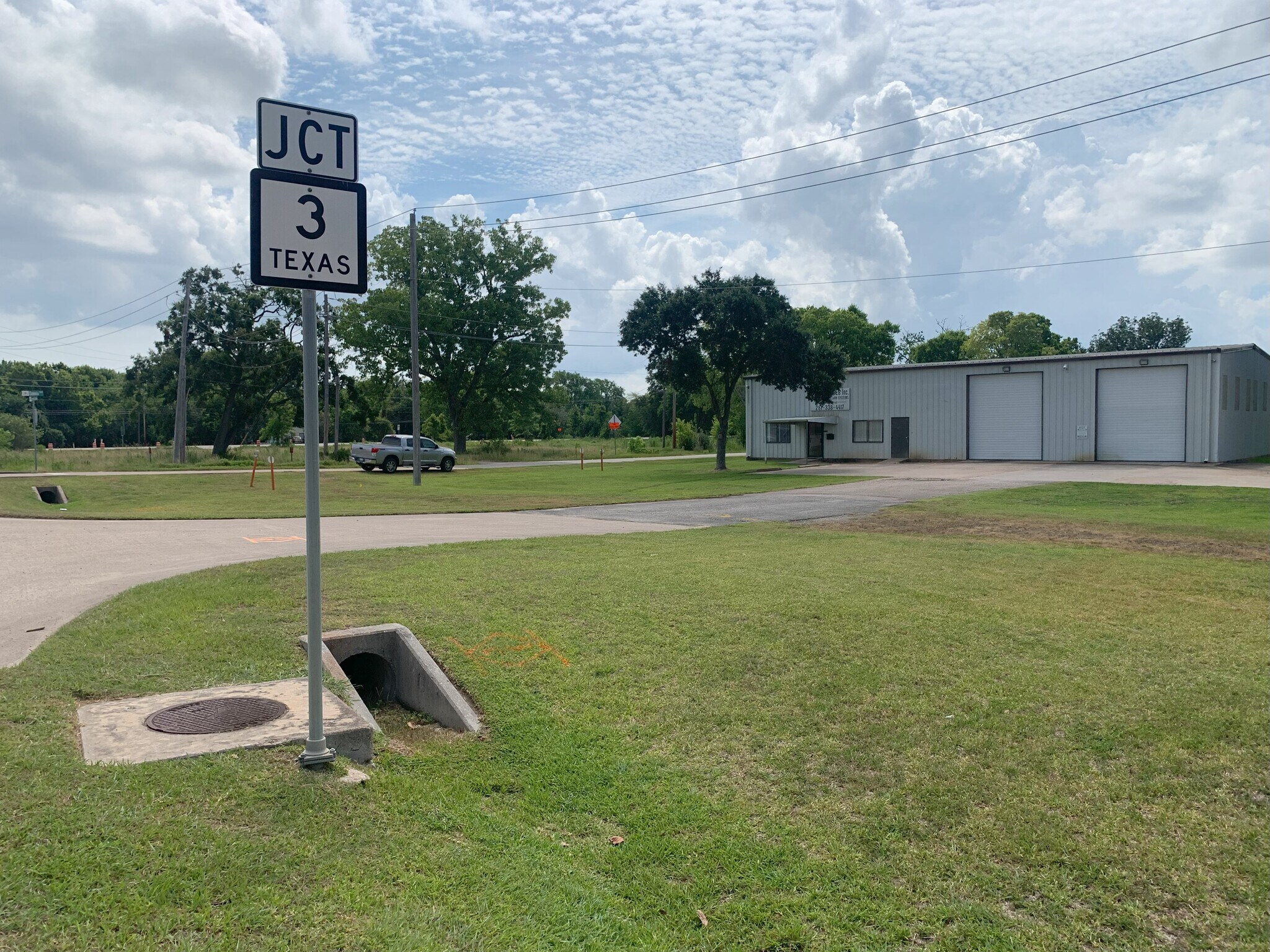 203 W 96, League City, TX à vendre Photo du bâtiment- Image 1 de 14