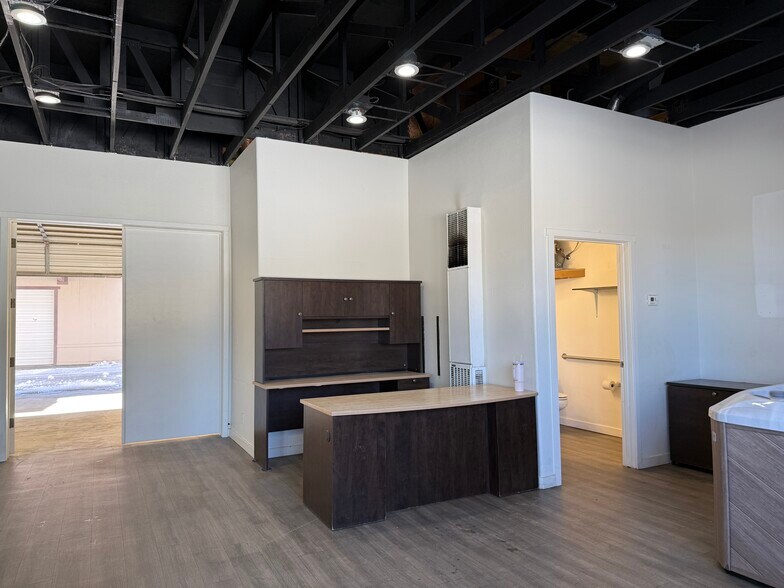 100 Sierra Rd S1 park, Mammoth Lakes, CA à vendre - Photo du bâtiment - Image 2 de 25