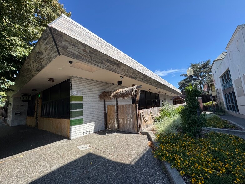 132 Keller St, Petaluma, CA for sale - Building Photo - Image 1 of 8