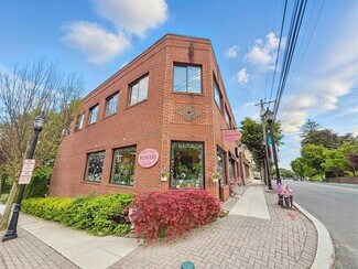 Plus de détails pour 856 Kinderkamack Rd, River Edge, NJ - Commerce de détail à louer