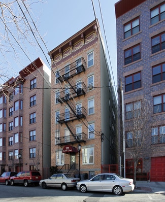 More details for 327 Jackson St, Hoboken, NJ - Multifamily for Sale
