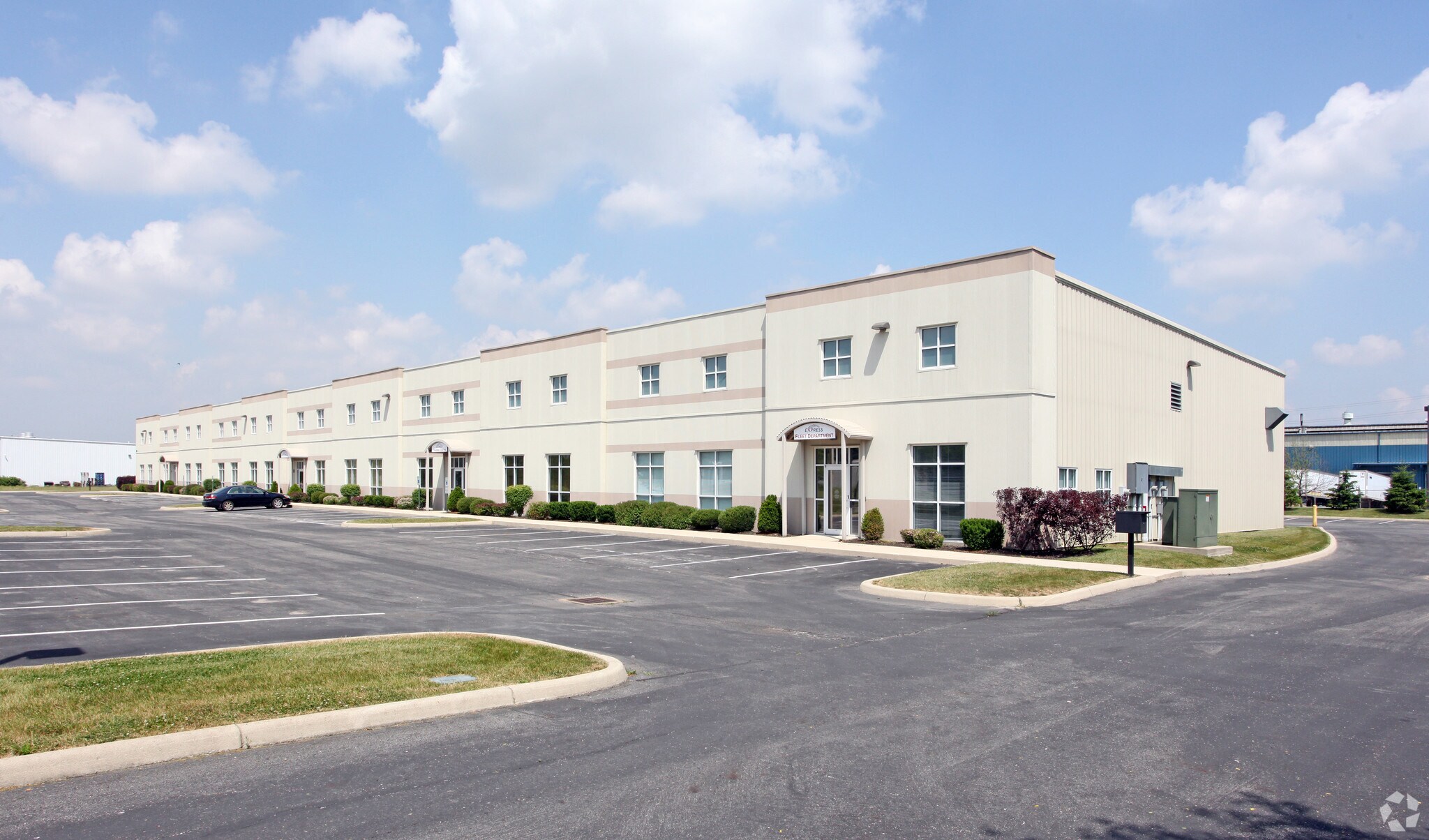 374 Westdale Ave, Westerville, OH à vendre Photo principale- Image 1 de 29