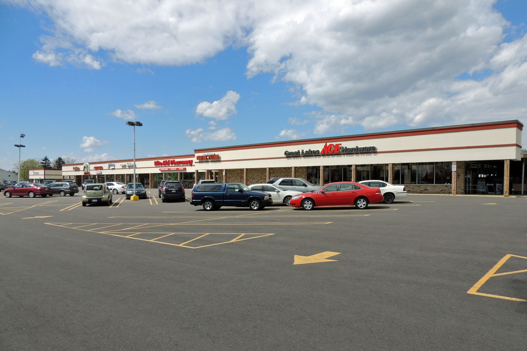 3215-3271 South Blvd, Auburn Hills, MI for lease Building Photo- Image 1 of 9