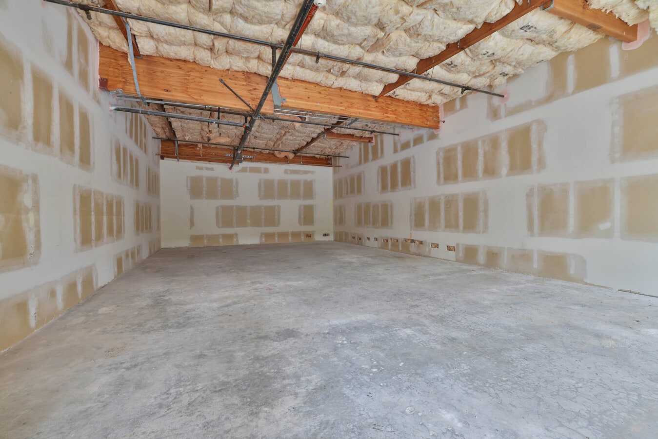 2092 Concourse Dr, San Jose, CA 95131 - Unité 53 - - Photo intérieure - Image 2 of 6