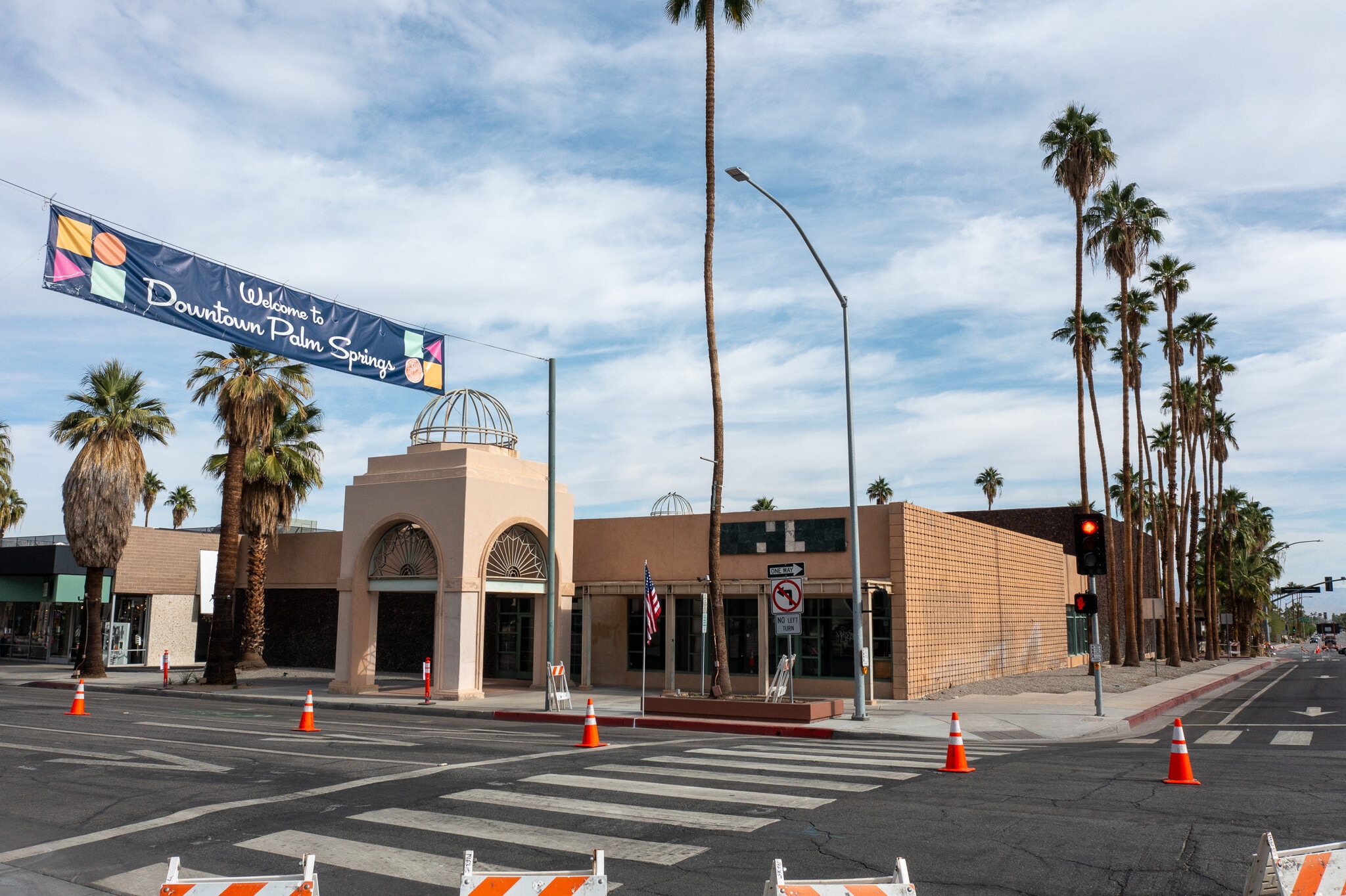 490 S Palm Canyon Dr, Palm Springs, CA for sale Building Photo- Image 1 of 31