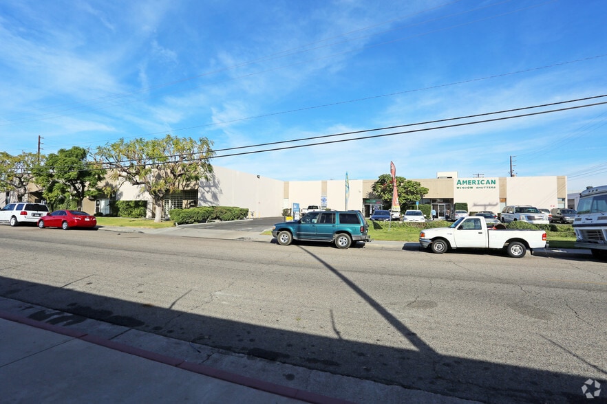 11781-11791 Cardinal Cir, Garden Grove, CA for lease - Primary Photo - Image 1 of 9