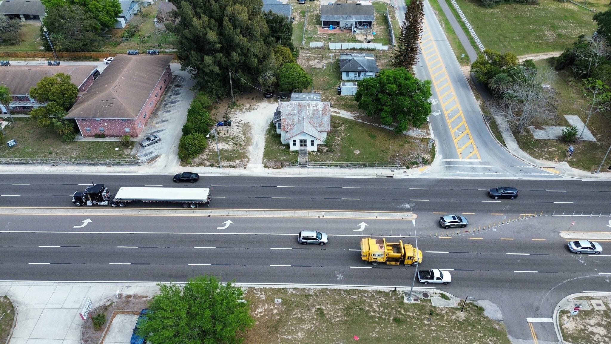 980 S Lake Shore Way, Lake Alfred, FL for sale Primary Photo- Image 1 of 7