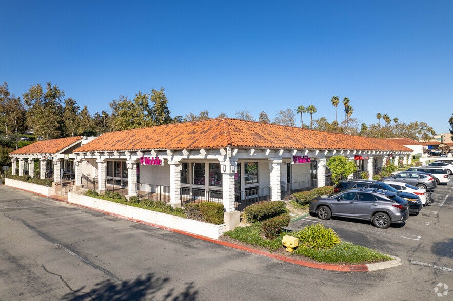 25380 Marguerite Pky, Mission Viejo, CA for lease - Building Photo - Image 2 of 9