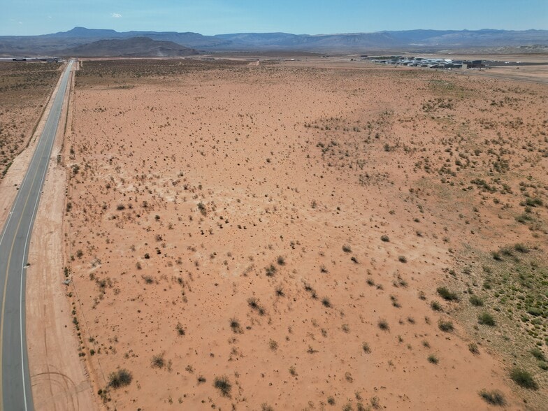 Airport Parkway, Saint George, UT for sale - Building Photo - Image 3 of 18