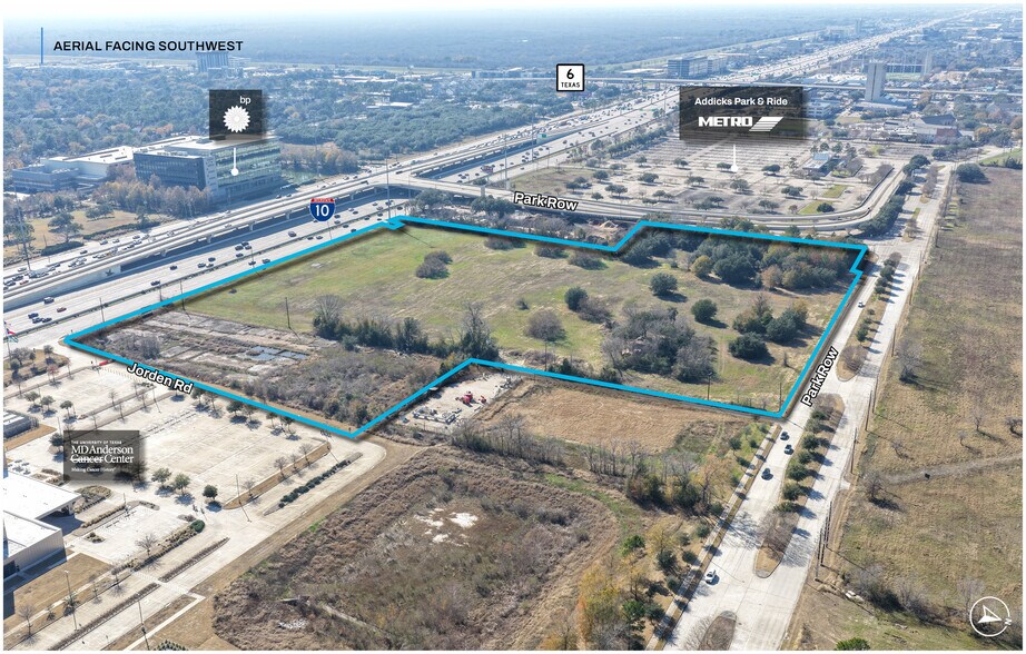 14000 Katy Fwy, Houston, TX à vendre - Photo du bâtiment - Image 2 de 2