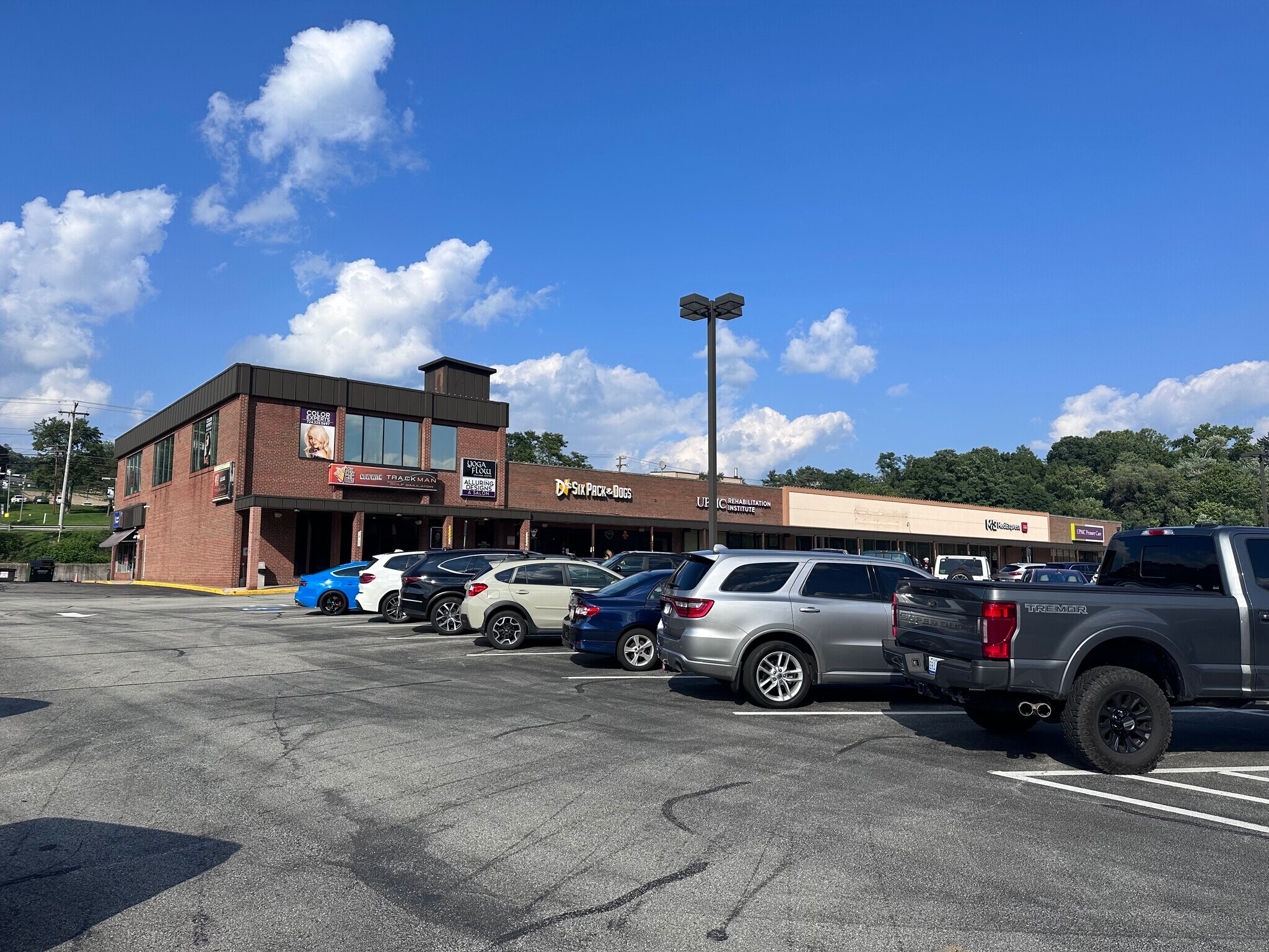 4600-4614 William Penn Hwy, Murrysville, PA à louer Photo du bâtiment- Image 1 de 4