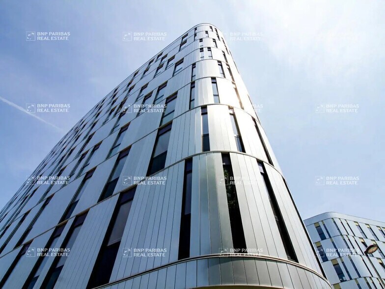 2 Bis Avenue De Marbotte, Dijon for sale - Building Photo - Image 3 of 13