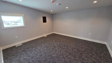 35 Landmark Ln, Rigby, ID for lease Interior Photo- Image 1 of 4