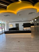 3410-3412 Highway 6, Sugar Land, TX for lease Interior Photo- Image 1 of 4