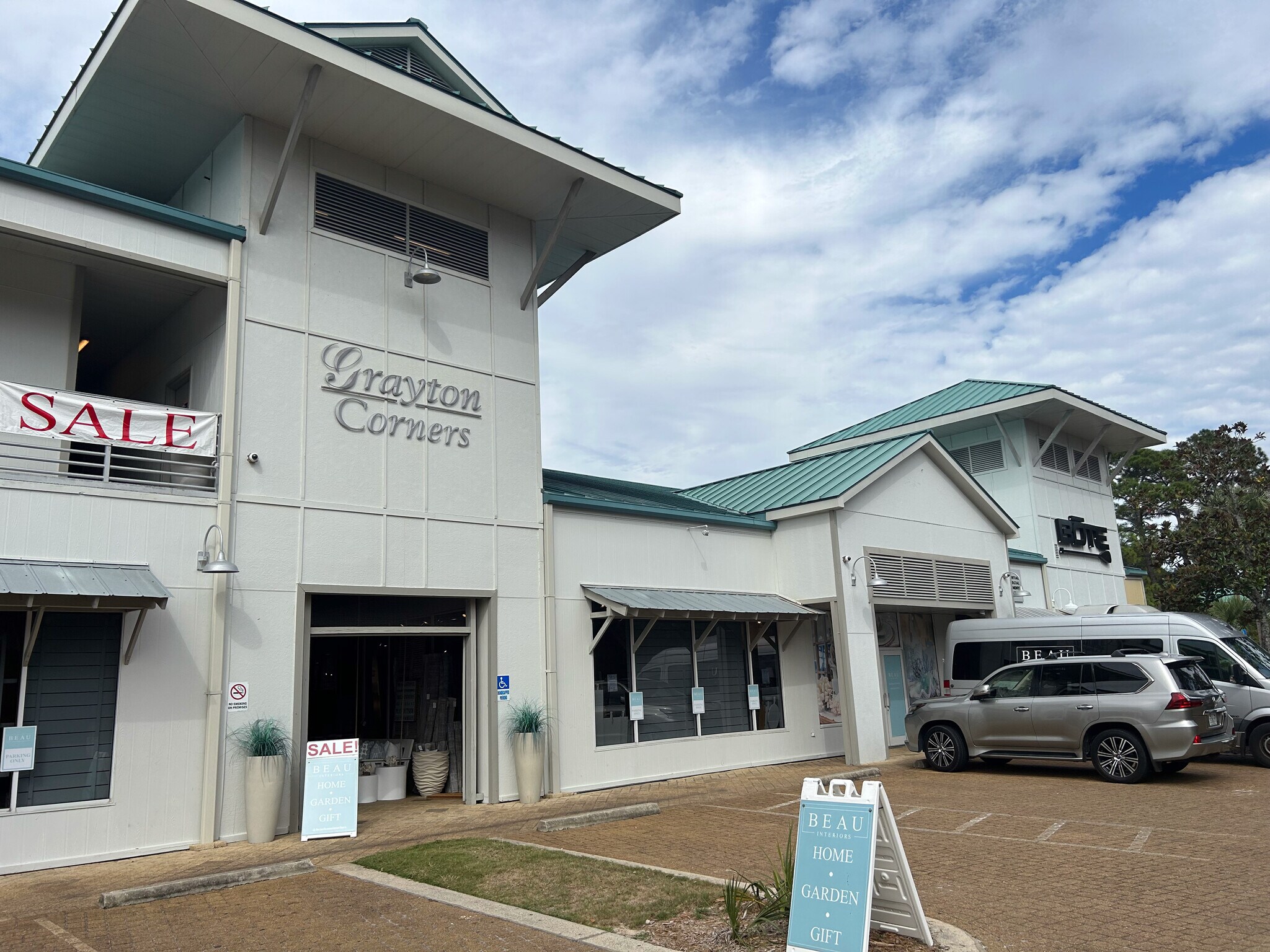 Commerce de détail dans Santa Rosa Beach, FL à vendre Photo principale- Image 1 de 1