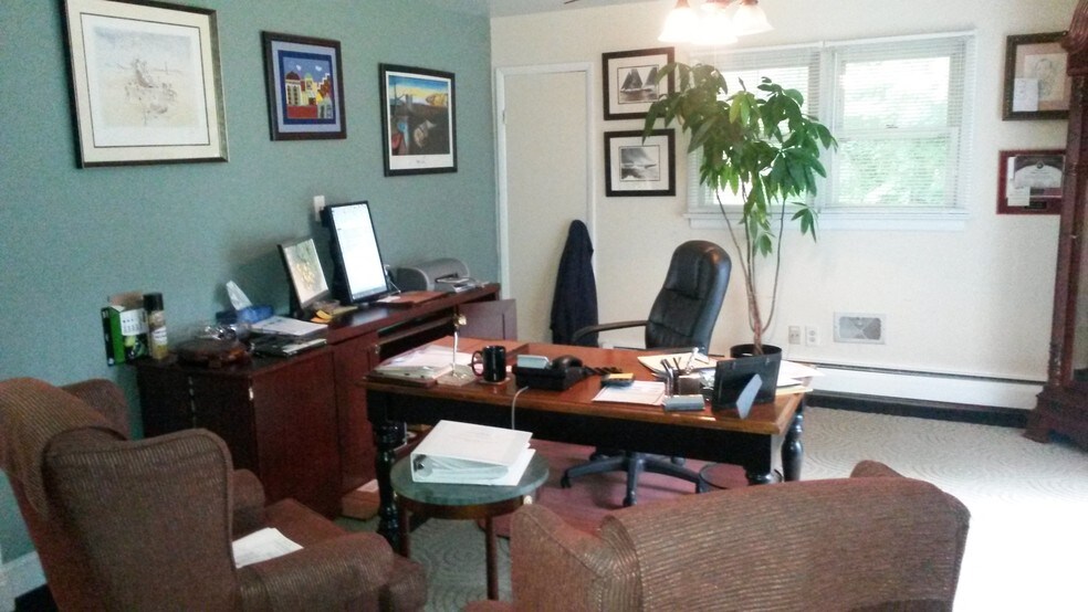 600 Lawrenceville Rd, Lawrence Township Mercer, NJ à vendre - Photo intérieure - Image 3 de 8