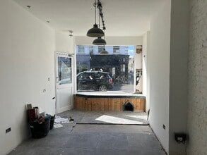 42-42A Lower Richmond Rd, London for lease Building Photo- Image 2 of 3