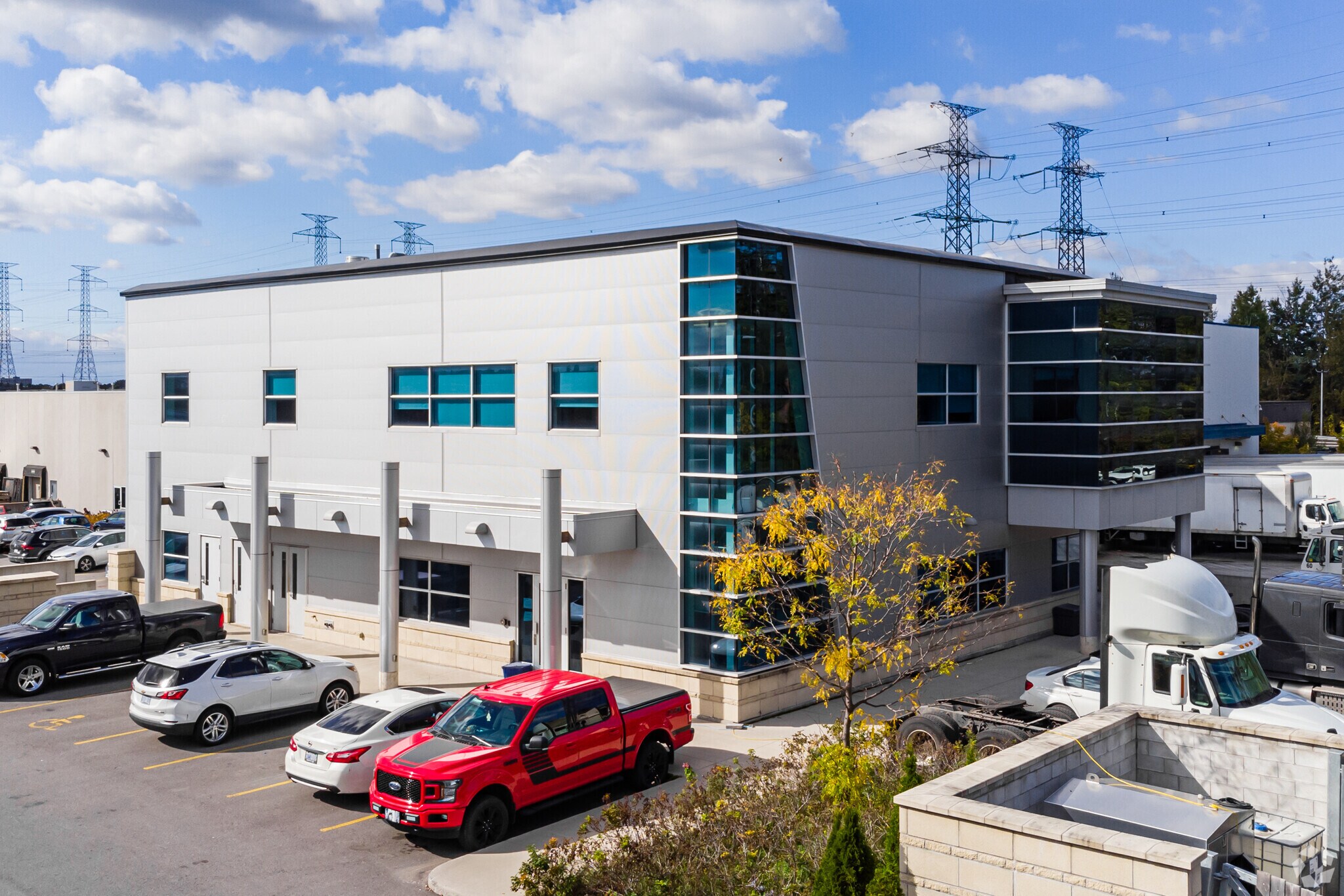 3105 Hawthorne Rd, Ottawa, ON à vendre Photo principale- Image 1 de 1