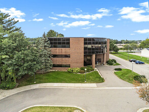 2845 Capital Ave SW, Battle Creek, MI à louer Photo du b timent- Image 1 de 10