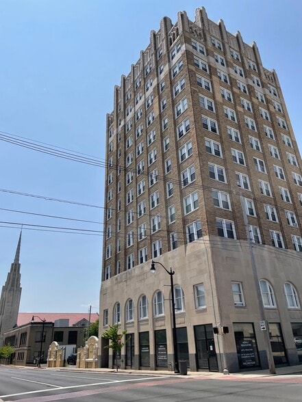 1109 Jackson St, Anderson, IN for sale - Building Photo - Image 3 of 14