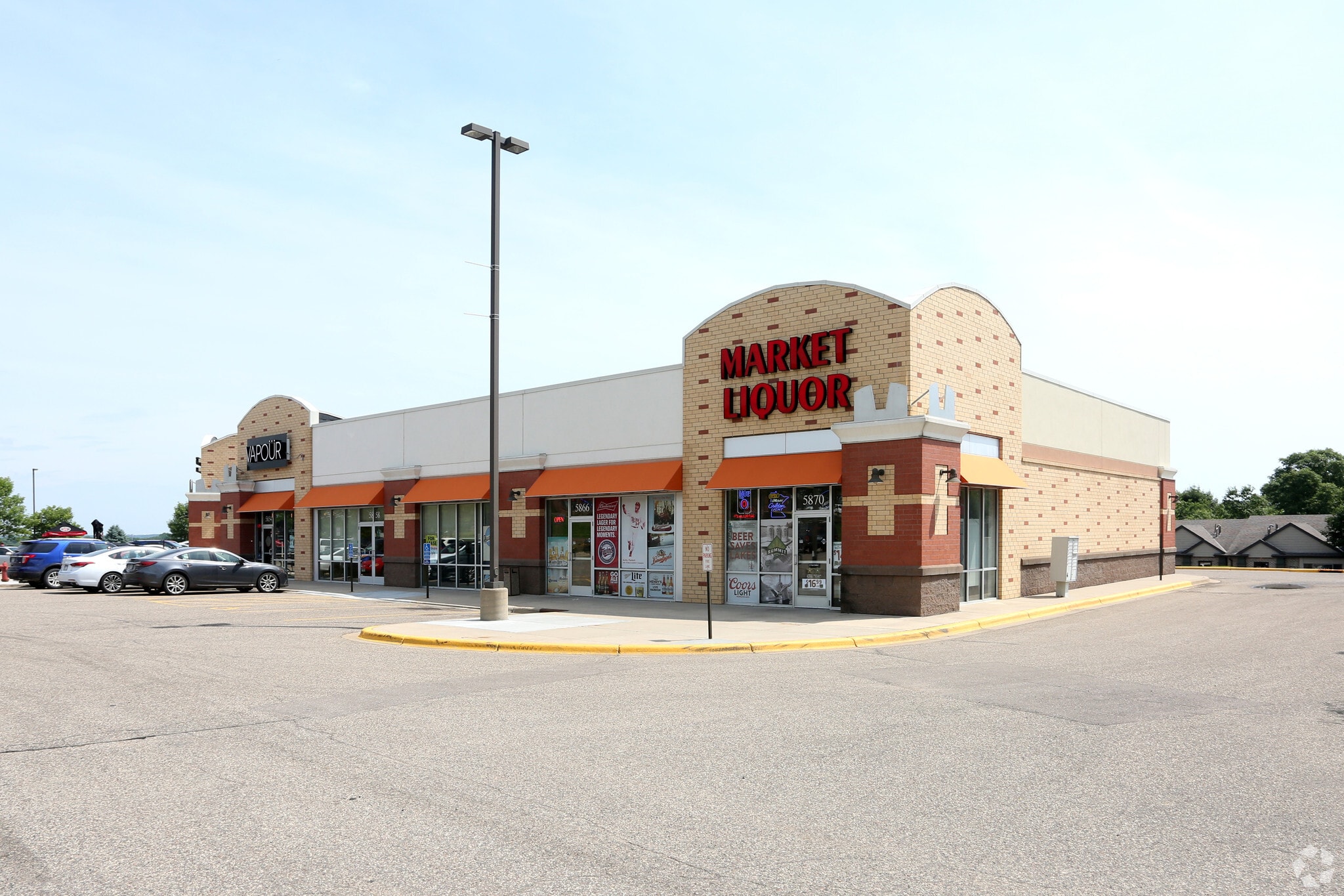 5816-5870 Blaine Ave, Inver Grove Heights, MN for lease Primary Photo- Image 1 of 4