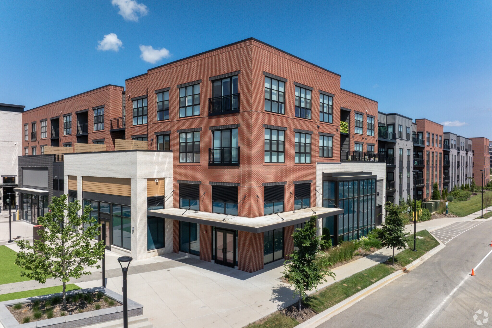 750 Hawthorn Row, Vernon Hills, IL à vendre Photo principale- Image 1 de 1