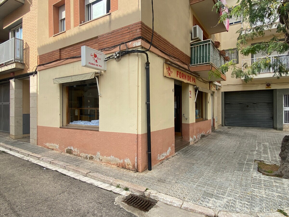 Vilanova i la Geltrú, BAR 08800 -  -  - Interior Photo - Image 1 of 5