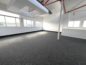 9 Commercial Rd, Kingsgrove for lease Interior Photo- Image 2 of 4