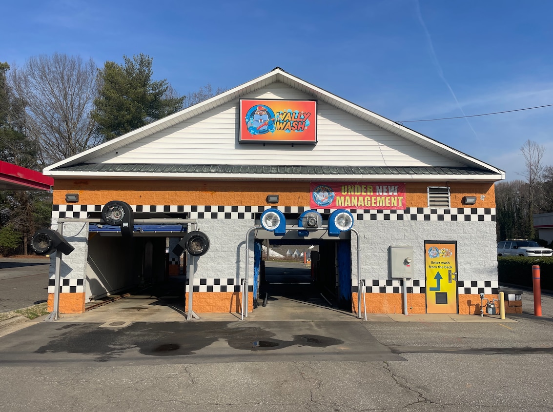 2424 S Stratford Rd, Winston-Salem, NC for sale Primary Photo- Image 1 of 7