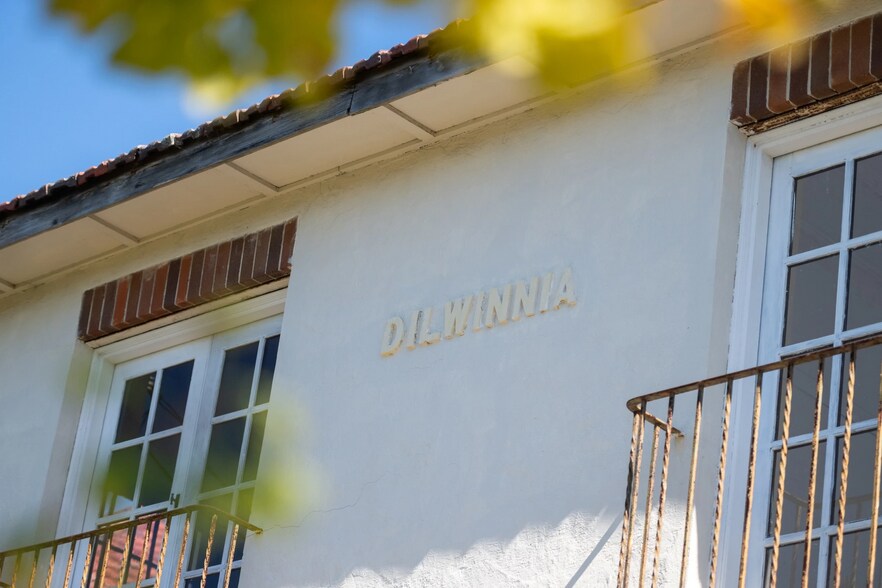 28A Parriwi Rd, Mosman for sale - Building Photo - Image 3 of 8