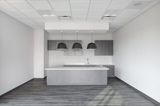 1903 Citracado Pky, Escondido, CA for lease Building Photo- Image 1 of 4