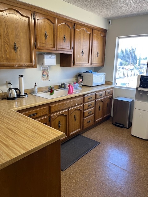 17306 Roseton Ave, Artesia, CA for lease Interior Photo- Image 1 of 12