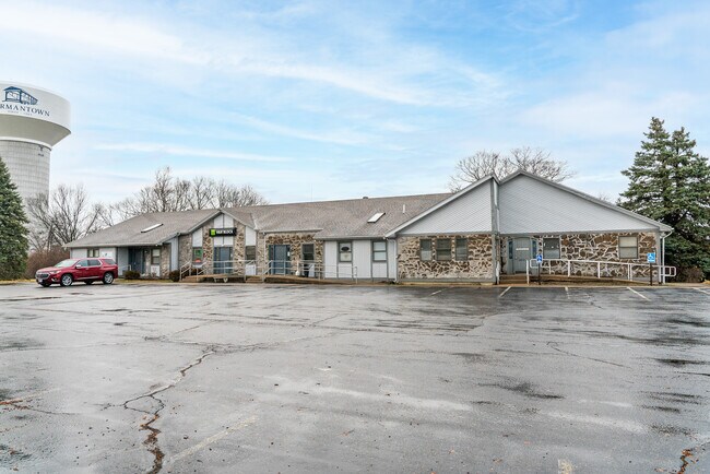 More details for 1864-1870 Dayton Germantown Pike, Germantown, OH - Office for Sale