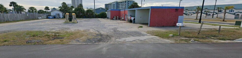 301 S Arnold Rd, Panama City Beach, FL à louer - Photo du bâtiment - Image 2 de 11