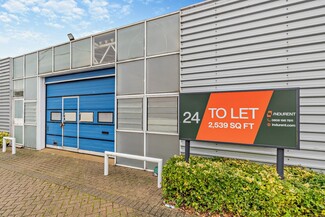 Plus de détails pour 19-30 Carters Ln, Milton Keynes - Industriel à louer