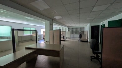 Office in Madrid, Madrid for lease Interior Photo- Image 2 of 46