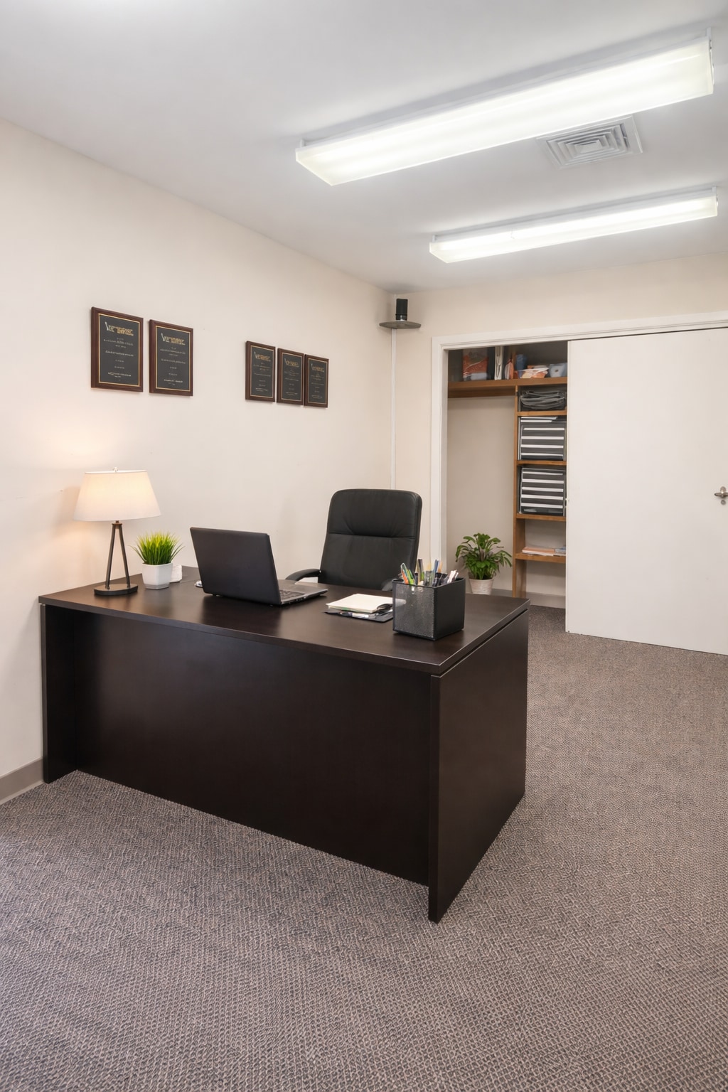 255 Route 17K, Newburgh, NY for lease Interior Photo- Image 1 of 3