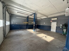 427 Route 11, Farmington, NH for lease Interior Photo- Image 2 of 2