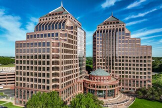 Plus de détails pour 701 Carlson Pky, Minnetonka, MN - Bureau à louer