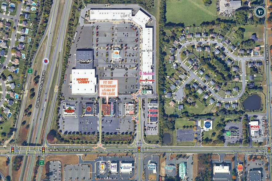 627 Berlin Cross Keys Rd, Sicklerville, NJ for lease - Building Photo - Image 2 of 11