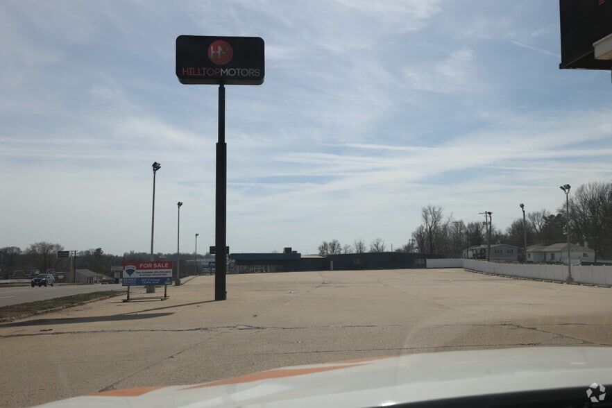 1710 S Belt Hwy, Saint Joseph, MO for sale - Primary Photo - Image 1 of 3