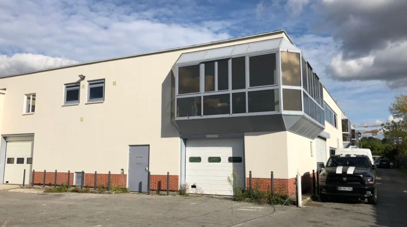 Industrial in Champigny-sur-Marne for lease - Building Photo - Image 2 of 14