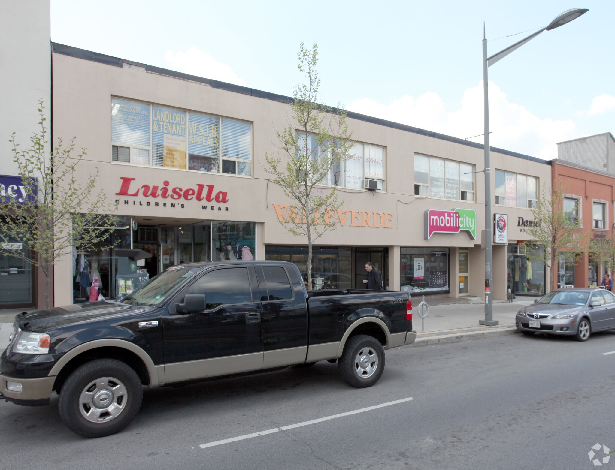 1263-1269 St Clair Ave W, Toronto, ON for sale Primary Photo- Image 1 of 1