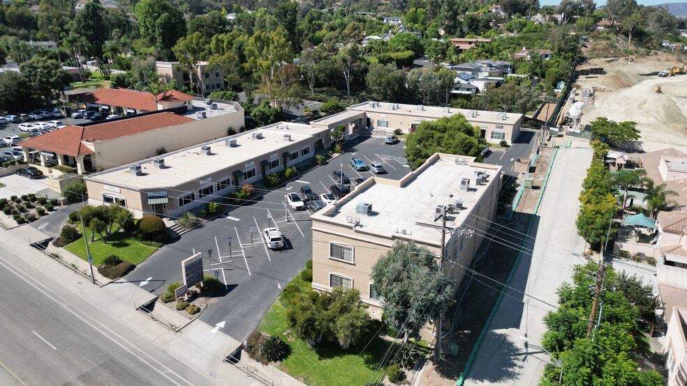 2210 Encinitas Blvd, Encinitas, CA for sale - Building Photo - Image 2 of 8