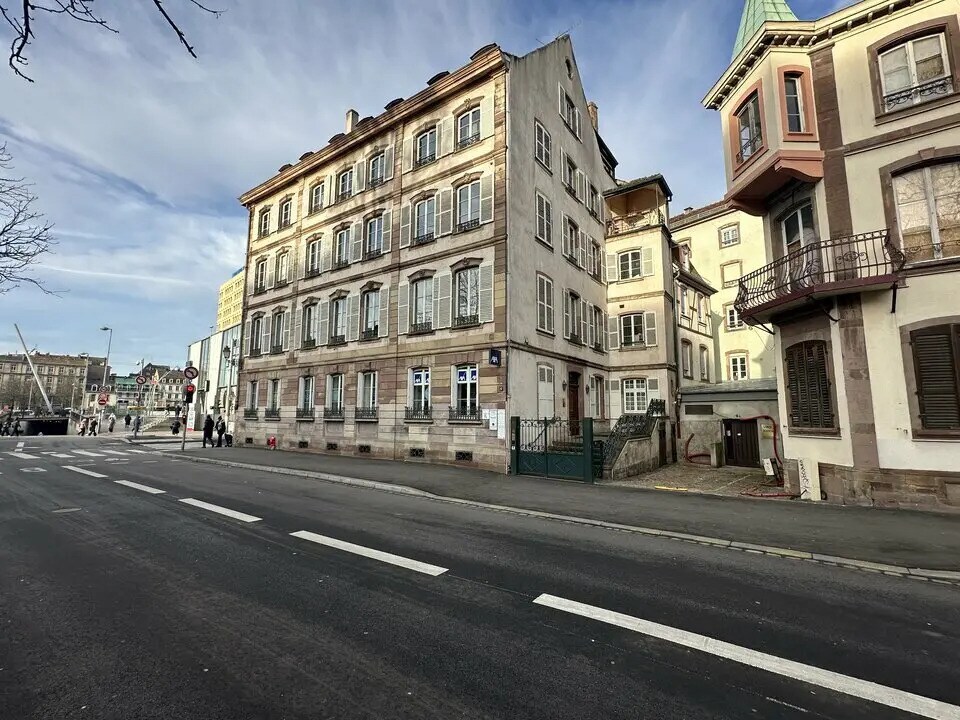 Bureau dans Strasbourg à louer Photo du bâtiment- Image 1 de 10