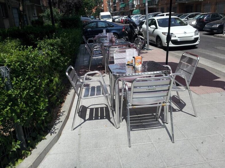 Multifamily in Móstoles, Madrid for sale - Building Photo - Image 2 of 2