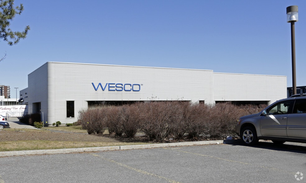 2320 St Laurent Blvd, Ottawa, ON for sale - Primary Photo - Image 1 of 1