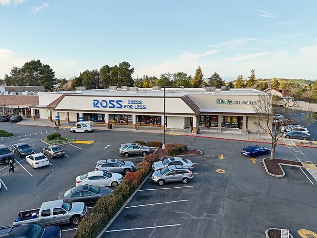 Plus de détails pour 1165 Arnold Dr, Martinez, CA - Commerce de détail à vendre